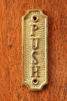 Messing bordje &apos;Push&apos; vintage style deur modern 115mm