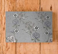 Vintage canvas schilderij Grijze vintage takjes met vogels Vintage canvas schilderij Grijze vintage takjes met vogels
