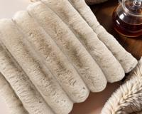 Primaviera Deluxe Rib Rabbit Fur - sierkussen Zand (50 x 50)