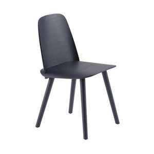 Muuto Nerd eetkamerstoel donkerblauw