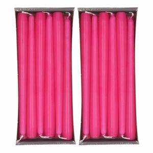 24x Fuchia roze dinerkaarsen 25 cm 8 branduren