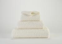 Abyss & Habidecor Abyss & Habidecor Super Pile Handdoek 60x110 103 ivory