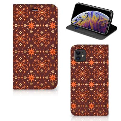 Apple iPhone 11 | Hoesje met Magneet | Batik Brown