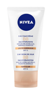 Nivea Essentials BB Cream Light SPF 15 Dagcrème