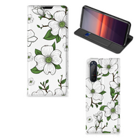 Sony Xperia 5 II Smart Cover Dogwood Flowers