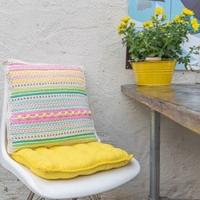 Yarn and Colors Garden Party Cushion Haakpakket