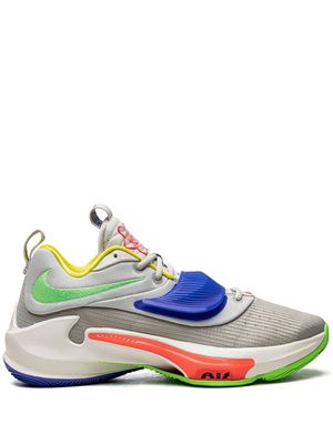 Nike baskets Zoom Freak 3 - Gris