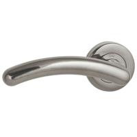Hardbrass Gatdeel links deurkruk Milano op rozet - PVD glans nikkel Hardbrass Gatdeel links deurkruk Milano op rozet - PVD glans nikkel