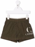 C.P. Company Kids short de bain à logo brodé - Vert