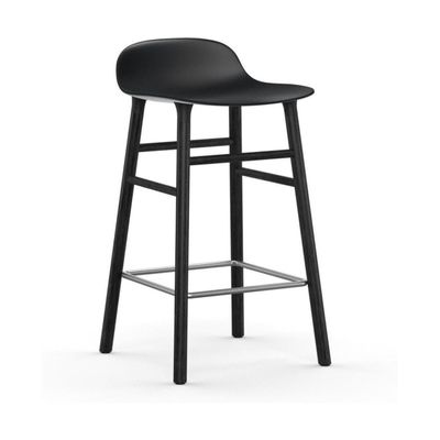 Normann Copenhagen Form barkruk H65 zwart eiken Black vierpoot zwart eikenhout