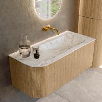 Mondiaz KURVE-DLUX 105 cm Onderkast Greeploos 1 Lade Met Deuren Oak, Wastafel Solid Surface Rechts Glace 0 Kraangaten Zonder Spiegel (KRVBGS105L1L1D0KR-Oak/Gla)