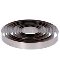 Set van 8 Ringen van roestvrij staal voor koeken. Hoogte: 30 mm