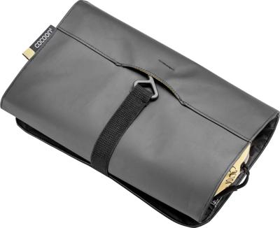 Cocoon Hanging Toiletry Kit Minimalist Toilettas