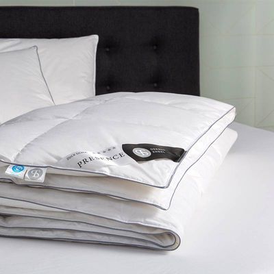 Dekbed Dons 60% eendendons All Season - Enkel , All season - 140x200 cm (Eenpersoons) - Presence - 220 gram - Dekbed-Discounter.nl
