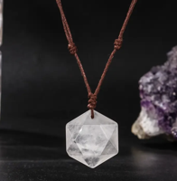 Bergkristal Hanger - Sieraden - Spiritueelboek.nl