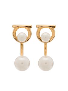 Ferragamo boucles d'oreilles Gancini en perles artificielles