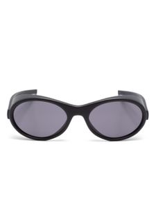 Givenchy Eyewear lunettes de soleil G Ride à monture ovale - Gris