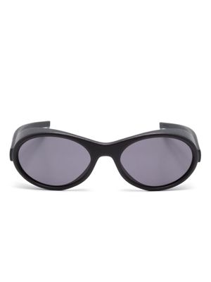 Givenchy Eyewear lunettes de soleil G Ride à monture ovale - Gris