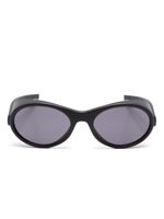 Givenchy Eyewear lunettes de soleil G Ride à monture ovale - Gris Givenchy Eyewear lunettes de soleil G Ride à monture ovale - Gris