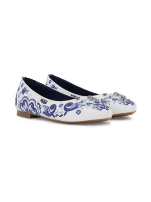 Dolce & Gabbana Kids ballerines en cuir à imprimé Majolica - Blanc
