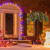 Kunstmatige Tropische Kerst Palmboom met 250 Warm Witte LED Lampjes & 813 Takjes 180 cm - thumbnail