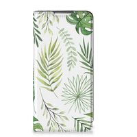 Samsung Galaxy S22 Plus Smart Cover Leaves