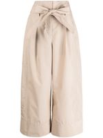 3.1 Phillip Lim pantalon court à détails plissés - Tons neutres