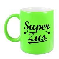 Super zus cadeau mok / beker neon groen met sterren 330 ml