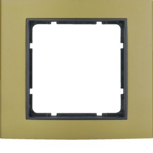 Hager 10113016 veiligheidsplaatje voor stopcontacten Goud