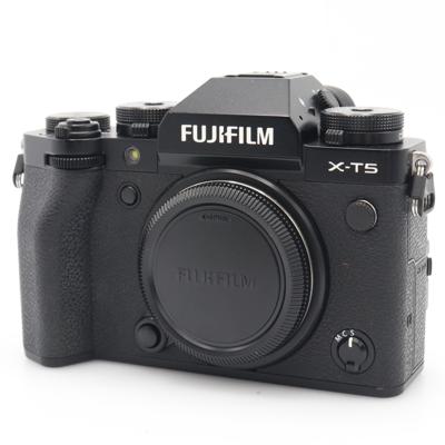 Fujifilm X-T5 body occasion
