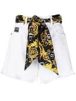 Versace Jeans Couture short à taille nouée - Blanc