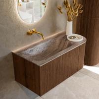 Badmeubel Mondiaz Kurve-Dlux | 95 cm | Meubelkleur Walnut | Wastafelkleur Oza | Solid surface | Wasbak linker zijde spoelbak | Zonder kraangat(en) Badmeubel Mondiaz Kurve-Dlux | 95 cm | Meubelkleur Walnut | Wastafelkleur Oza | Solid surface | Wasbak linker zijde spoelbak | Zonder kraangat(en)