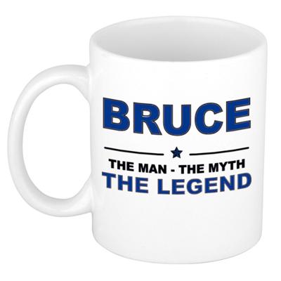 Bruce cadeau mok - man myth legend - naam koffiemok / beker - wit en blauw - 300 ml Bruce cadeau mok - man myth legend - naam koffiemok / beker - wit en blauw - 300 ml