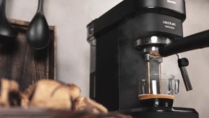 Koffiezetapparaat Cecotec Cafelizzia 790 Zwart 1350 W