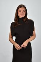 Lisa Yang top Zaya 2024225 dark oak