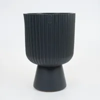 Vita bloempot Mika op voet 30 antraciet