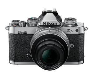 Nikon Z fc + 16-50 VR MILC 20,9 MP CMOS 5568 x 3712 Pixels Zwart, Zilver