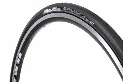 Rubena Arrow Racing Pro Vouwband 700x28c Zwart Rubena Arrow Racing Pro Vouwband 700x28c Zwart