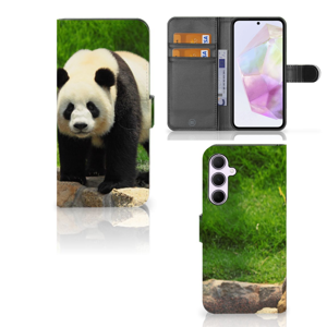Samsung Galaxy A35 Telefoonhoesje met Pasjes Panda