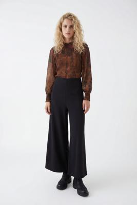 Blouse met smokwerk en print - MATERIAL FINISHES - XL Blouse met smokwerk en print - MATERIAL FINISHES - XL