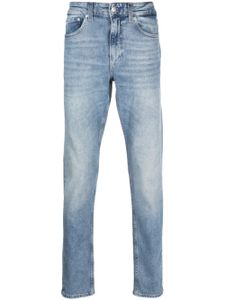 Calvin Klein Jeans jean slim à patch logo - Bleu