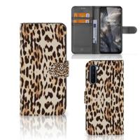 OnePlus Nord | Telefoonhoesje | Met pasjeshouder | Leopard