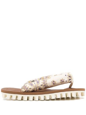 Suicoke x Needles sandales GETA - Marron