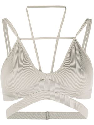 ANDREĀDAMO haut crop nervuré à découpes - Gris
