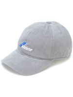 We11done casquette à logo brodé - Gris