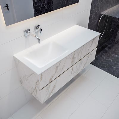 Mondiaz Vica Cloud badmeubel wit carrara mat 120 cm 4 lades solid surface enkele spoelbak links zonder kraangat