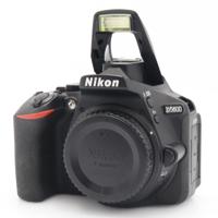 Nikon D5600 body occasion
