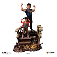 The Goonies Deluxe Art Scale Statue 1/10 Sloth And Chunk 30 Cm