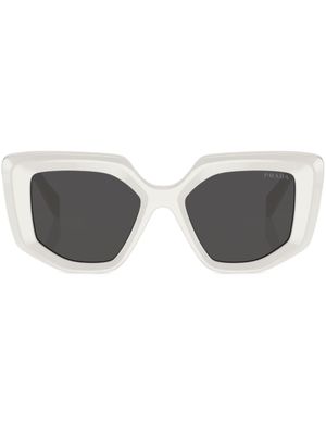Prada Eyewear lunettes de soleil à monture papillon - Blanc
