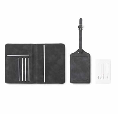 Paspoorthoes met Bagagelabel